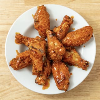 (10) Bone-in chicken wings